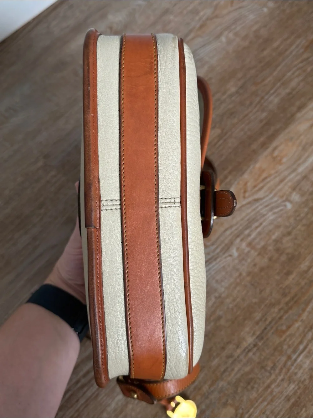 Vintage Dooney & Bourke AWL Equestrian Crossbody Natural Cream British Tan Brass